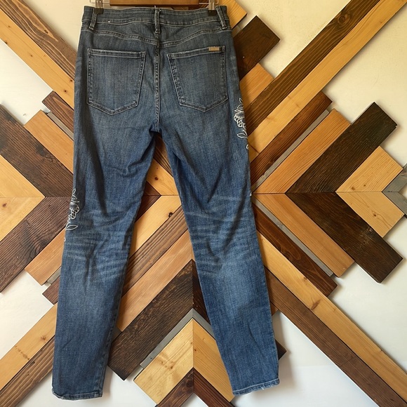 White House Black Market High Rise Skinny Ankle size 8 - Picture 2 of 3